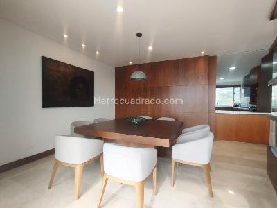 Apartamento en venta en El Poblado, Medellín · foto 5 de 19
