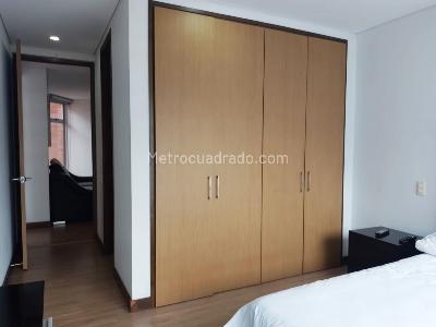 Apartamento de 2 alcobas en venta en El Poblado, Medellín, 128 m² · foto 15 de 20
