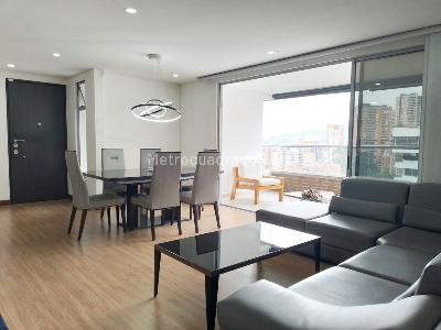 Apartamento de 2 alcobas en venta en El Poblado, Medellín, 128 m² · foto 6 de 20