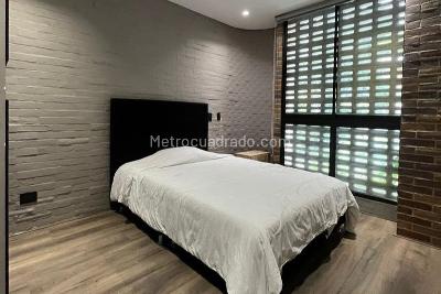 Apartamento de 4 alcobas en venta en El Poblado, Medellín, 280 m² · foto 19 de 20