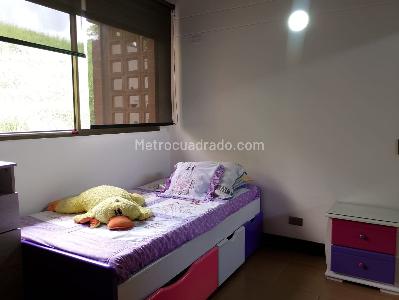 Casa de 4 alcobas en venta en Sabaneta, Sabaneta, 450 m² · foto 10 de 20