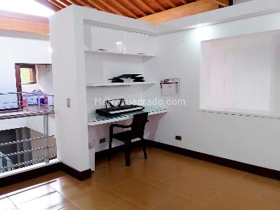 Casa de 4 alcobas en venta en Sabaneta, Sabaneta, 450 m² · foto 17 de 20