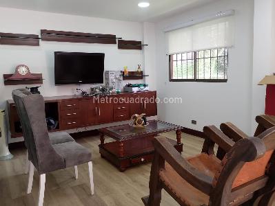 Casa de 4 alcobas en venta en Sabaneta, Sabaneta, 450 m² · foto 4 de 20