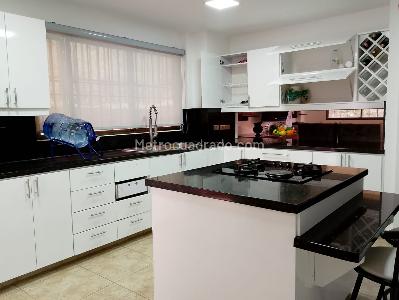 Casa de 4 alcobas en venta en Sabaneta, Sabaneta, 450 m² · foto 5 de 20