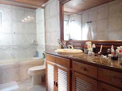 Casa de 3 alcobas en venta en El Poblado, Medellín, 194 m² · foto 19 de 20