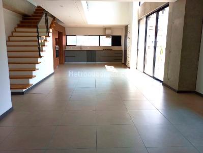 Apartamento de 2 alcobas en venta en El Poblado, Medellín, 170 m² · foto 2 de 13
