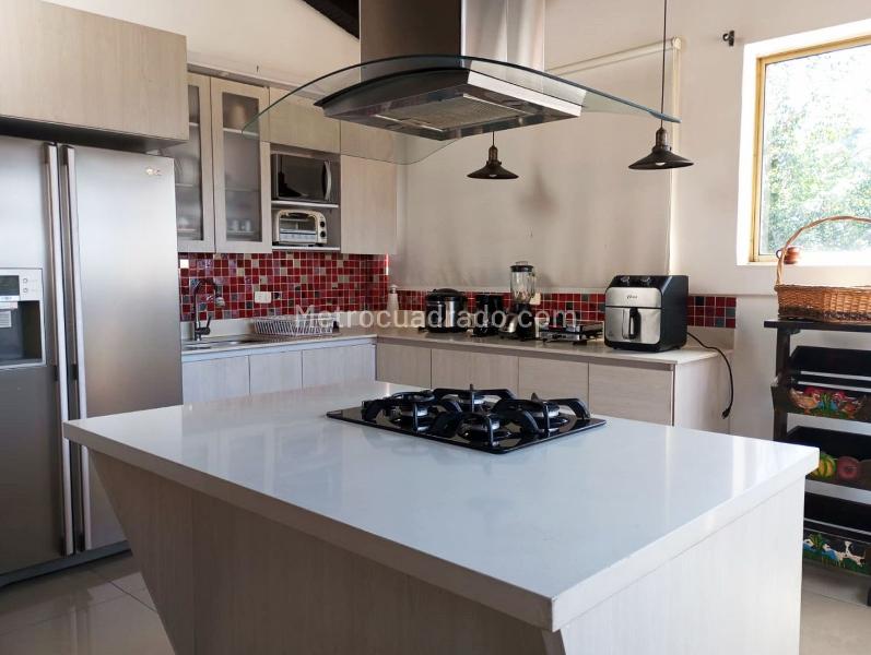 Furnished 4BR Apartment in El Poblado - 5