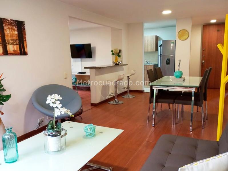 Apartamento Amoblado de 2 Alcobas Cerca a Todo en El Poblado - 2