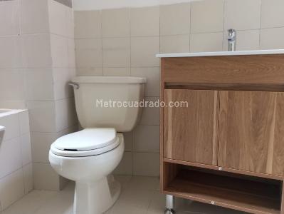 Apartamento de 3 alcobas en arriendo en La Florida, Medellín, 117 m² · foto 11 de 12
