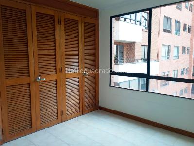 Apartamento de 3 alcobas en arriendo en La Florida, Medellín, 117 m² · foto 8 de 12