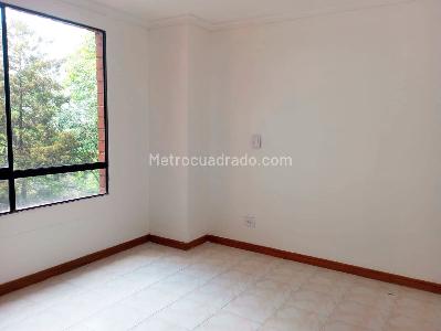 Apartamento de 3 alcobas en arriendo en La Florida, Medellín, 117 m² · foto 9 de 12