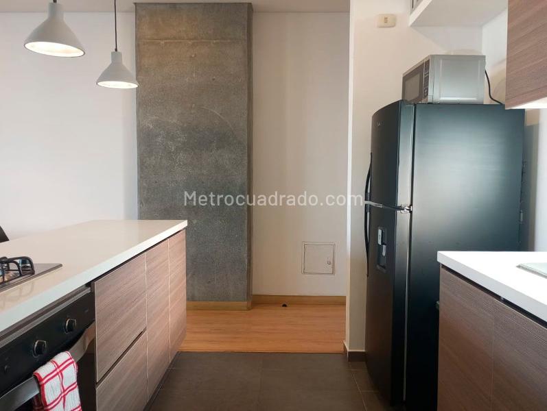 Apartaestudio Amoblado de 1 Alcoba con 2 Baños en El Poblado - 7