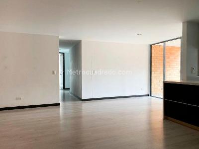Apartamento en arriendo en Envigado, Envigado · foto 5 de 17