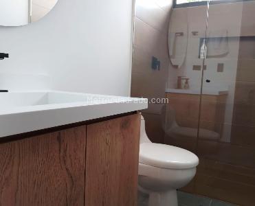 Casa de 3 alcobas en venta en Rionegro, Rionegro, 410 m² · foto 12 de 16