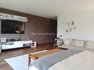Casa de 3 alcobas en venta en Rionegro, Rionegro, 410 m² · foto 8 de 16