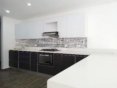 Casa de 3 alcobas en venta en Rionegro, Rionegro, 270 m² · foto 3 de 14