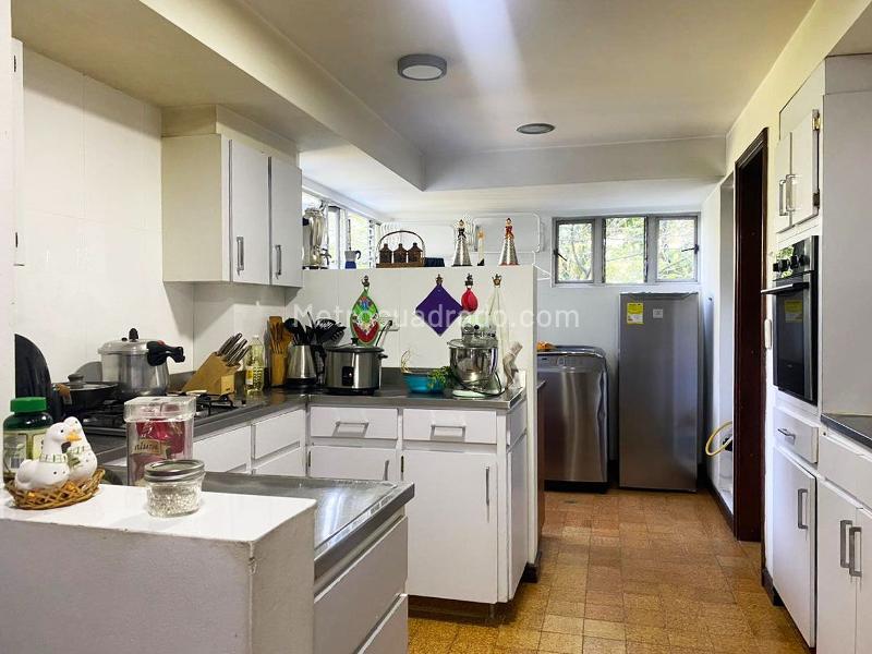 Spacious 3BR Apartment in El Poblado - 7