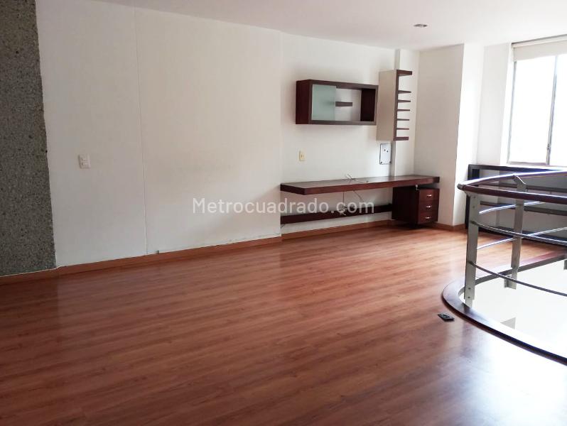 Duplex tipo estudio de 1 alcoba con parqueadero cubierto en El Poblado - 9