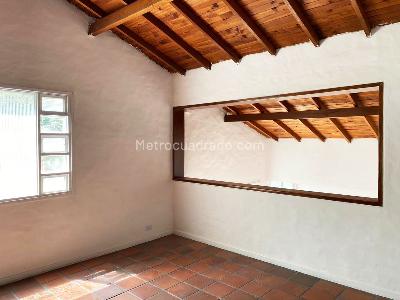 Office for rent in EL POBLADO, Medellín