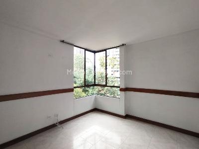 Apartamento de 3 alcobas en arriendo en El Poblado, Medellín, 110 m² · foto 7 de 13