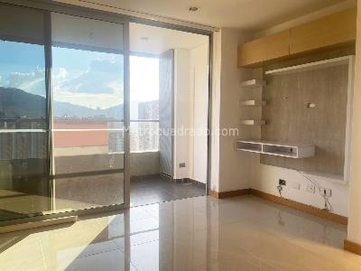 Apartamento de 3 alcobas en arriendo en Envigado, Envigado, 118 m² · foto 1 de 17