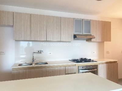 Apartamento de 3 alcobas en arriendo en Envigado, Envigado, 118 m² · foto 3 de 17