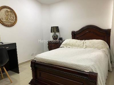 Casa de 5 alcobas en arriendo en Envigado, Envigado, 246 m² · foto 15 de 20