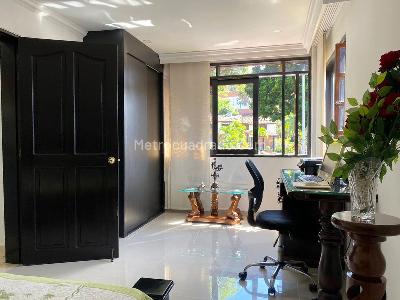 Casa de 5 alcobas en arriendo en Envigado, Envigado, 246 m² · foto 16 de 20