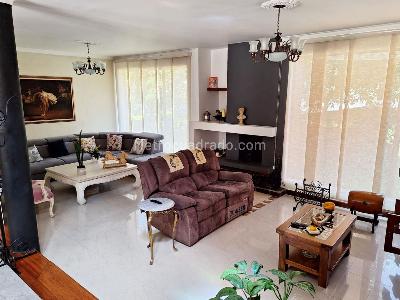 Casa de 3 alcobas en venta en El Poblado, Medellín, 253 m² · foto 2 de 20