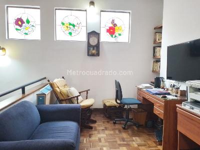 Casa de 3 alcobas en venta en El Poblado, Medellín, 253 m² · foto 7 de 20