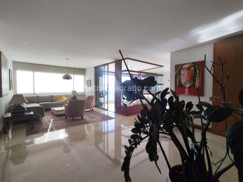 Apartamento Amoblado de 2 Alcobas en El Poblado - 2