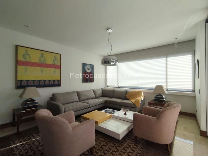 Apartamento Amoblado de 2 Alcobas en El Poblado - 3