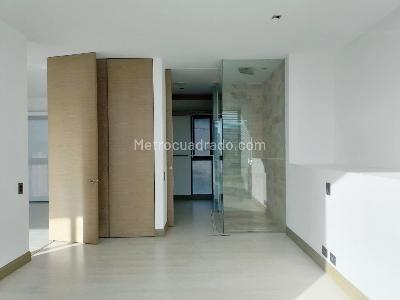 Apartamento de 1 alcoba en arriendo en El Poblado, Medellín, 80 m² · foto 8 de 12