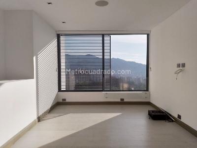 Apartamento de 1 alcoba en arriendo en El Poblado, Medellín, 80 m² · foto 9 de 12