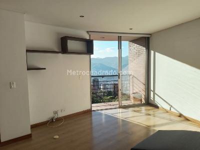 Apartamento de 2 alcobas en venta en El Poblado, Medellín, 119 m² · foto 16 de 19