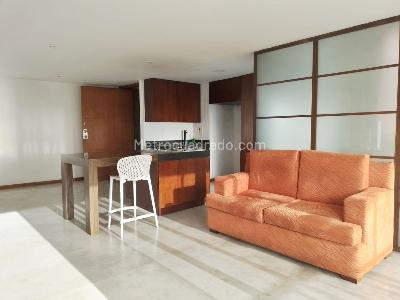 Apartamento de 2 alcobas en venta en El Poblado, Medellín, 119 m² · foto 3 de 19