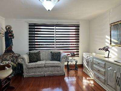 Apartamento de 3 alcobas en venta en Castropol, Medellín, 226 m² · foto 4 de 17