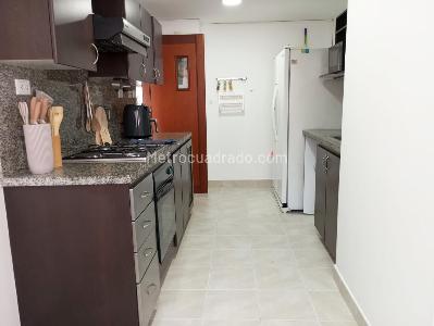 Apartamento de 3 alcobas en venta en El Poblado, Medellín, 173 m² · foto 6 de 18