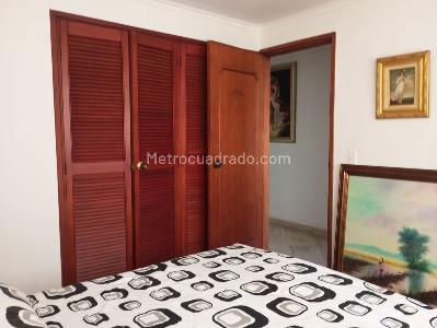 Apartamento de 4 alcobas en venta en El Poblado, Medellín, 210 m² · foto 11 de 18