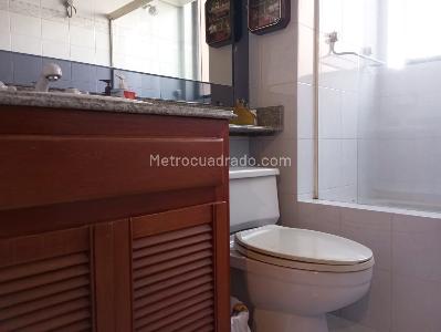 Apartamento de 4 alcobas en venta en El Poblado, Medellín, 210 m² · foto 18 de 18