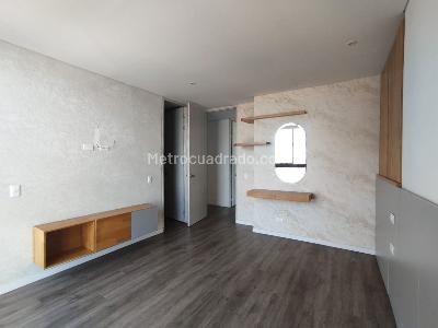 Apartamento en venta en El Poblado, Medellín · foto 10 de 14