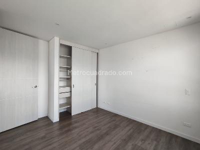 Apartamento en venta en El Poblado, Medellín · foto 11 de 14