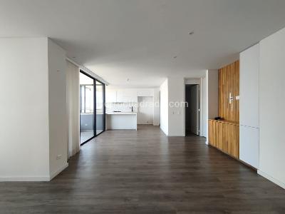 Apartamento en venta en El Poblado, Medellín · foto 4 de 14