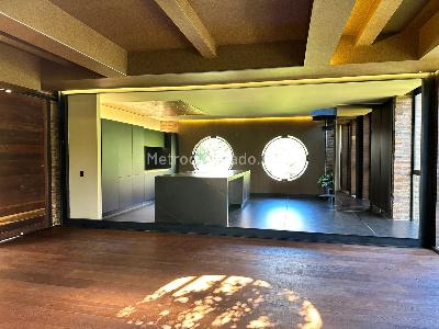 Apartamento de 2 alcobas en venta en El Poblado, Medellín, 400 m² · foto 3 de 16