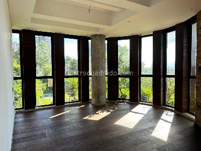 Apartamento de 2 alcobas en venta en El Poblado, Medellín, 400 m² · foto 8 de 16