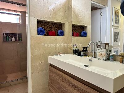 Apartamento de 3 alcobas en venta en El Poblado, Medellín, 175 m² · foto 16 de 16