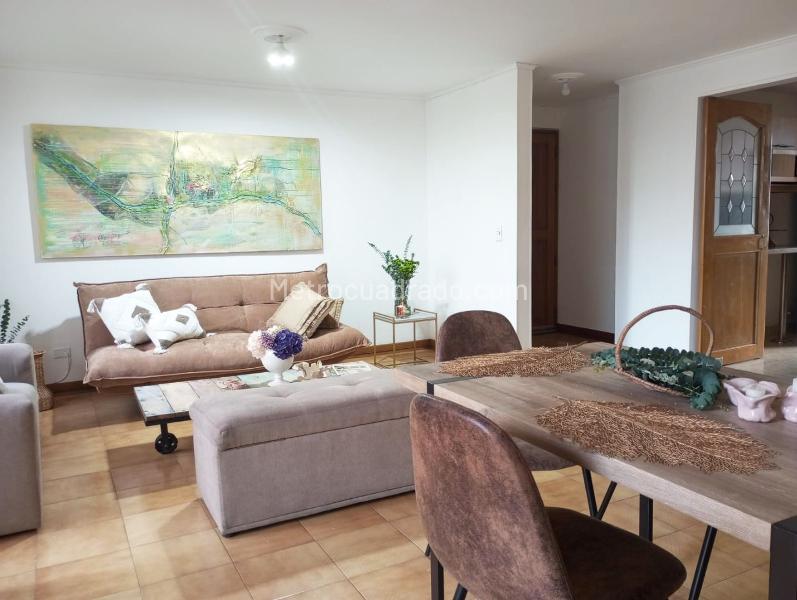 Furnished 2BR Apartment Near Parks in El Poblado - 3