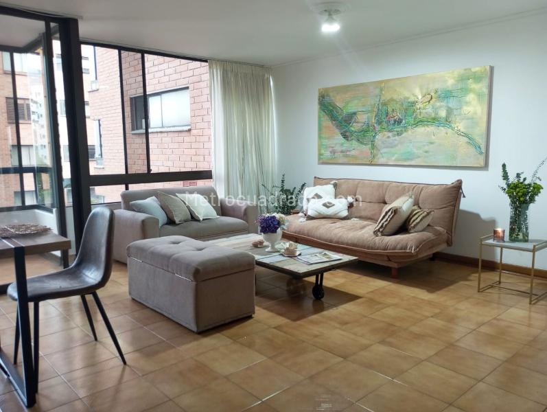 Furnished 2BR Apartment Near Parks in El Poblado - 4