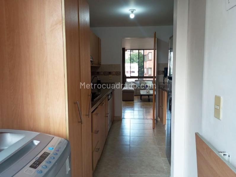 Furnished 2BR Apartment Near Parks in El Poblado - 6