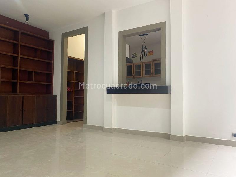 2BR Apartment in El Poblado with Private Elevator & Pool - 2